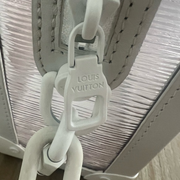 Louis Vuitton Epi Plage Soft Trunk - RARE - Picture 10 of 11